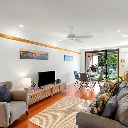 Montipora Unit 3 - In The Heart Of Airlie, Wi-Fi And Netflix Apartment Airlie Beach Exterior photo