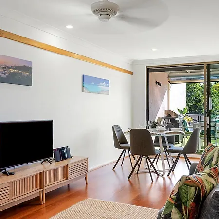 Montipora Unit 3 - In The Heart Of Airlie, Wi-Fi And Netflix Apartment Airlie Beach Exterior photo