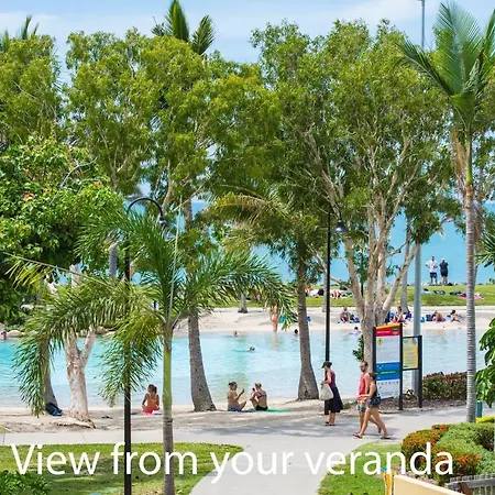 Montipora Unit 3 - In The Heart Of Airlie, Wi-Fi And Netflix Apartment Airlie Beach Exterior photo